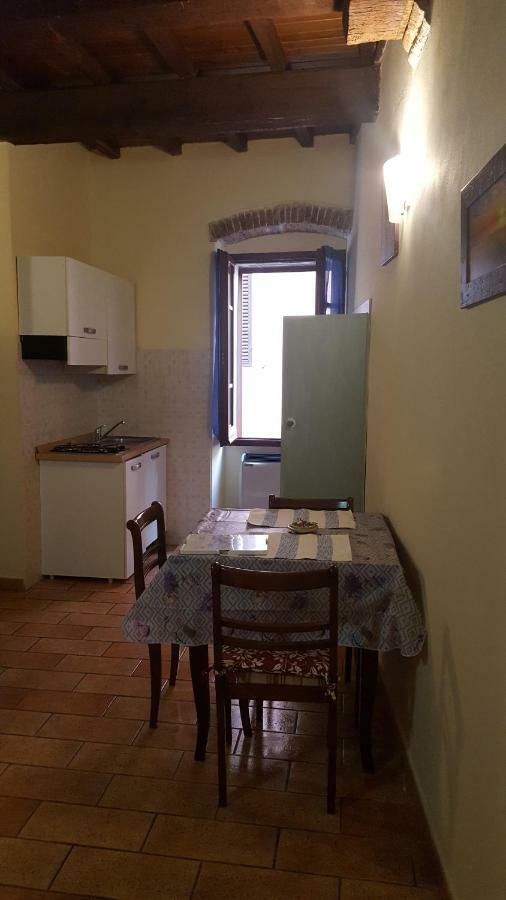 Appartement Via Della Posterna à Spolète Extérieur photo